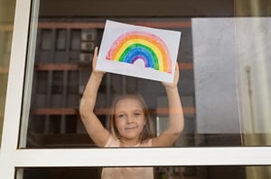 child-quarantine-rainbow-coronavirus-indoor-kid-home-drawing-childhood-prevention-creative-corona_t20_8OwnQJ